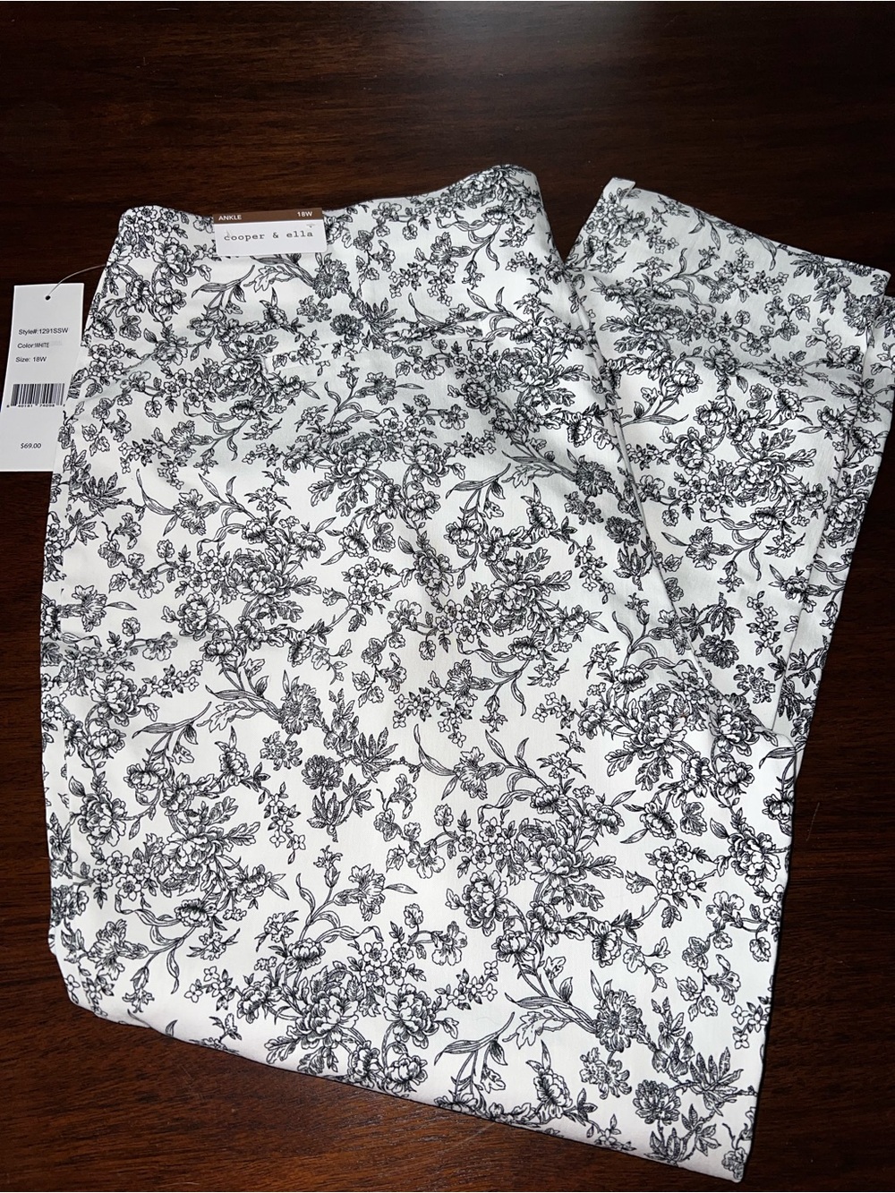 cooper & ella Black Floral Print Ankle Pants on White